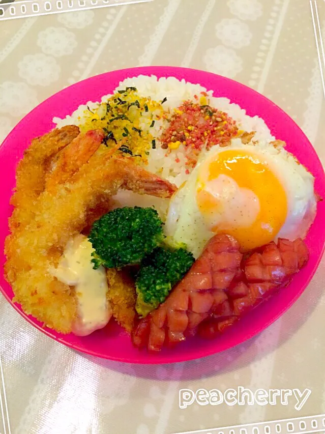 Snapdishの料理写真:長女のお昼ご飯😊学年末考査1日目|☆ぴ〜ちゃん☆さん