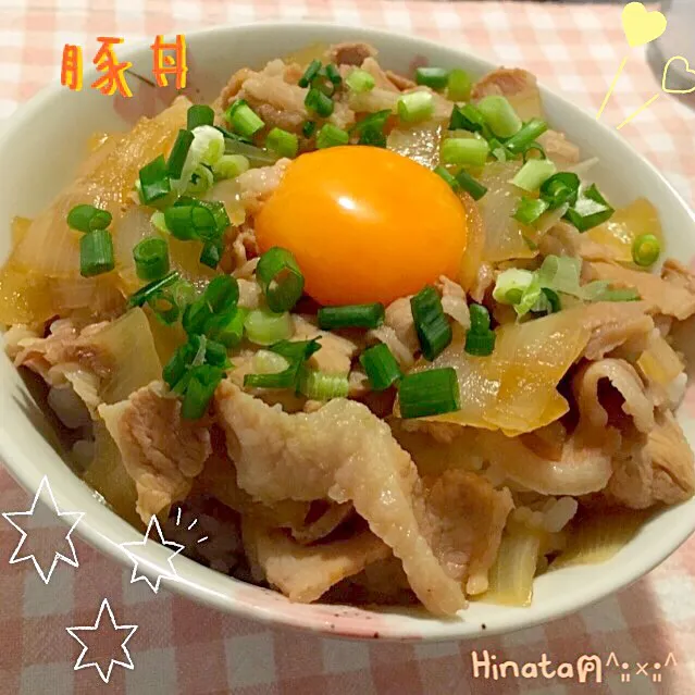 豚丼♡|Hinataฅ˄·͈༝·͈˄さん