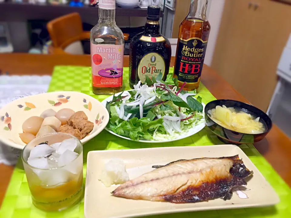 Snapdishの料理写真:鯖の味噌漬け&グリーンサラダ|マニラ男さん