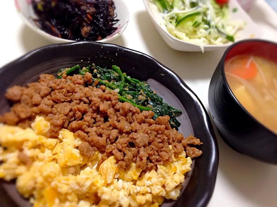 そぼろ丼|いっちゃんママさん