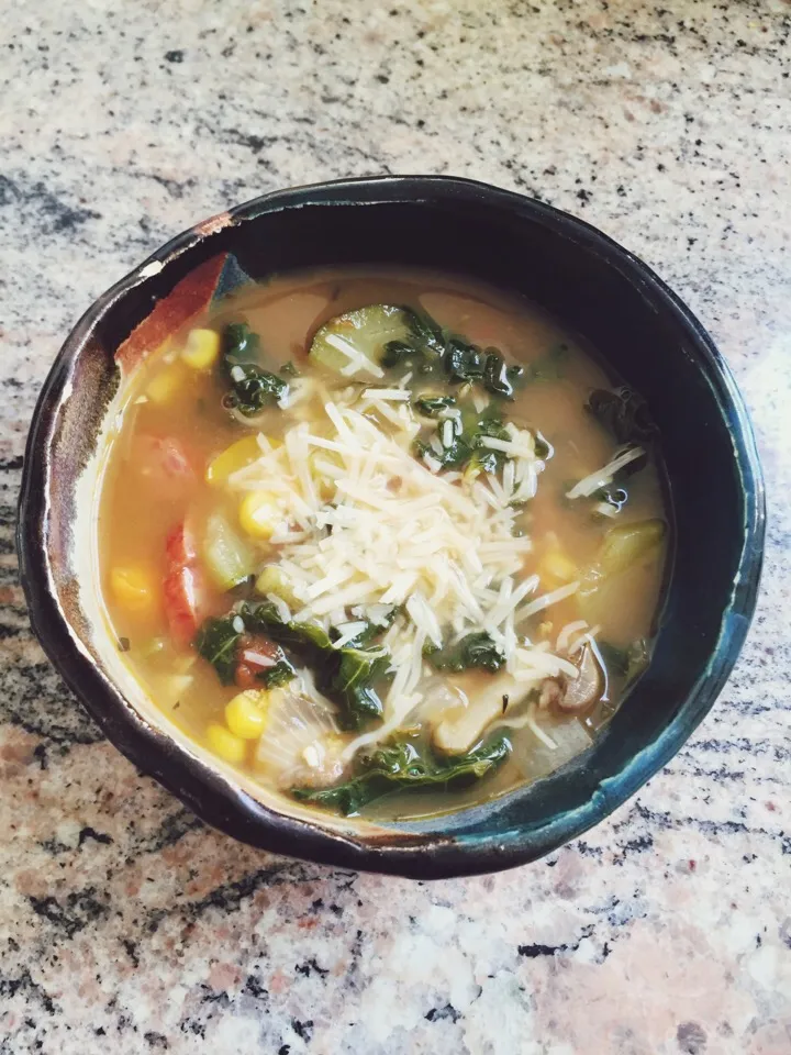 Vegetable (Kale, Zucchini, Tomato) Soup|Phoebeさん