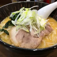 Snapdishの料理写真:味噌ラーメン|KAZOOOさん