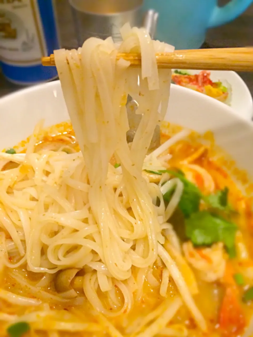 Snapdishの料理写真:トムヤムクンラーメンの麺 センレック@サバイサバイ|morimi32さん