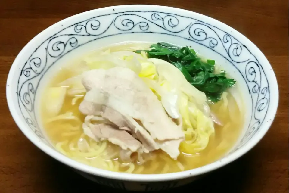 春キャベツラーメン🍜|あらいぐまのしっぽさん