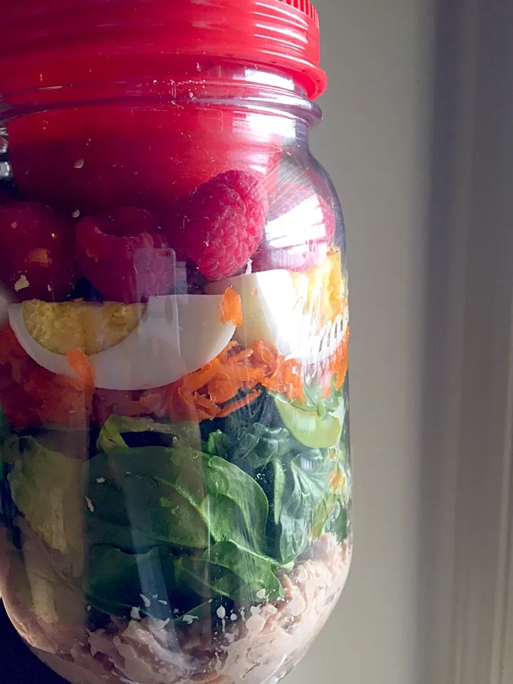 Salad in a jar|Demureさん