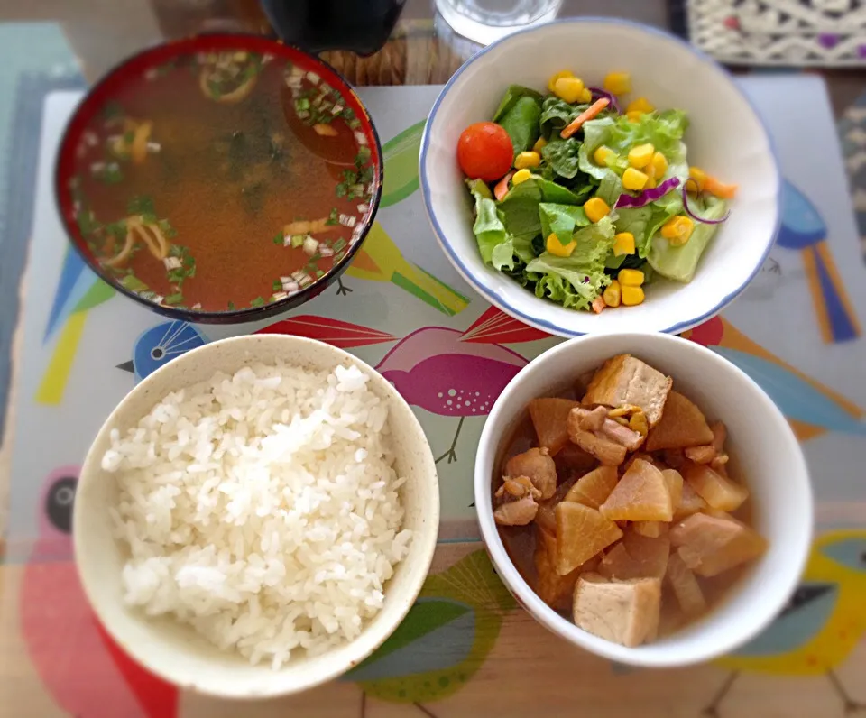 大根と厚揚げと鶏肉の煮物 ランチ|チビミミさん