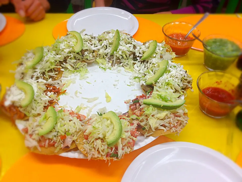 TOSTADAS en Mexico|チビミミさん