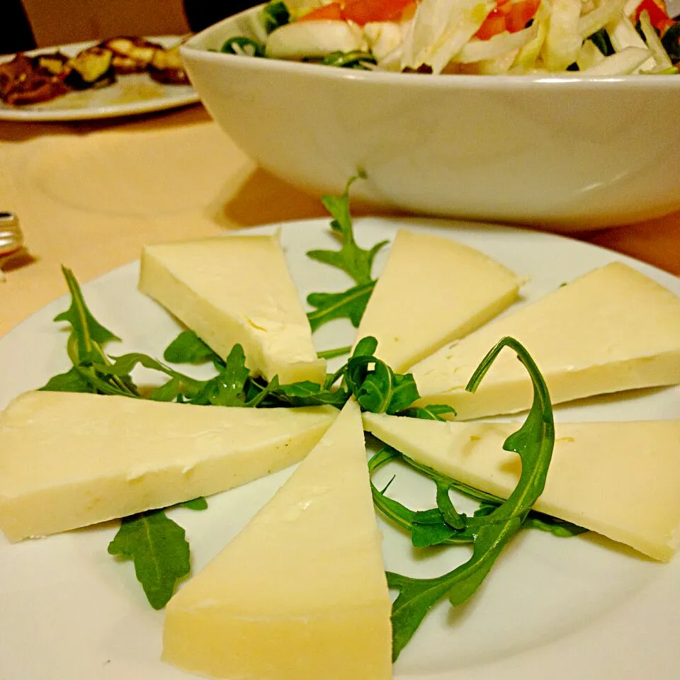 Fresh pecorino cheese|Stefan Labuschagneさん