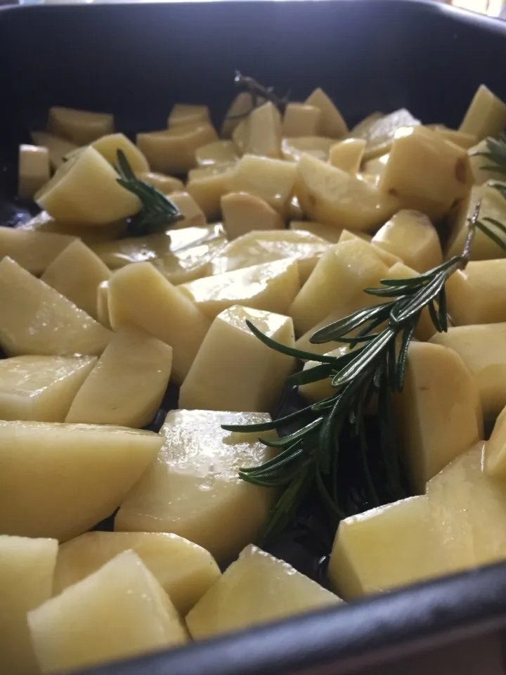 Un #mare di patate al forno 

#cucina #ricette|matteo pisanoさん