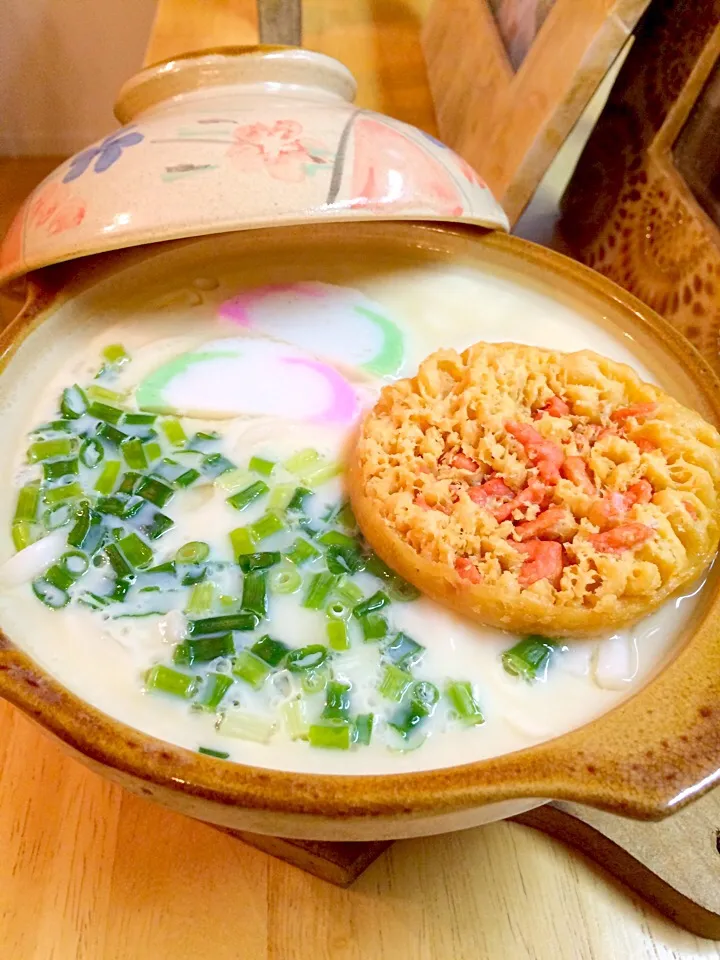 お昼の天ぷら饂飩をリベンジ😆
鍋やき饂飩ならぬ･･･鍋茶碗むし👍|chieさん