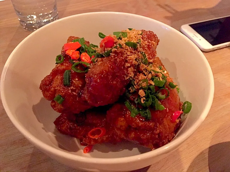 Honey spicy chilli chicken wings|Elaine Leeさん