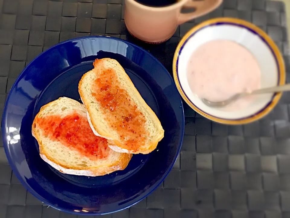 質素な朝ごはん|いしぃむしぃさん