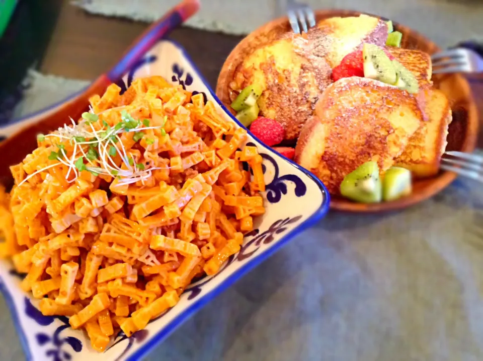 sunday morning with Seattle tower shape pasta, French toast|keroさん