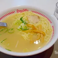 スガキヤ  デビュー
ラーメン