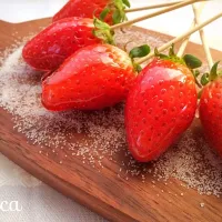 Snapdishの料理写真:いちご飴🍓🍭✨