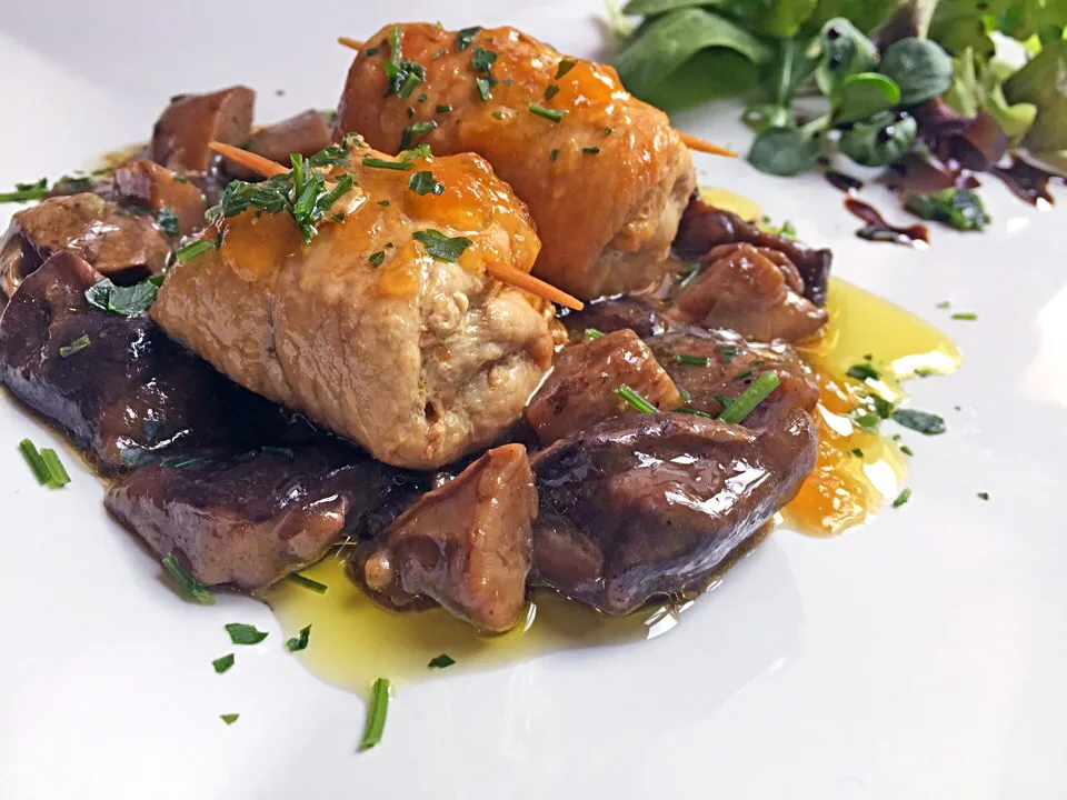 Veal rolls on porcini mushrooms|laura giardinaさん