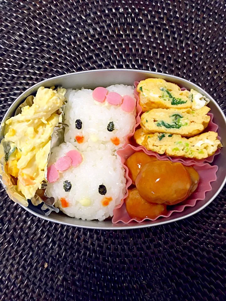 キティーちゃん弁当♡|たまちゃんさん