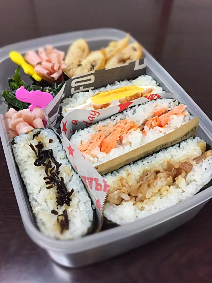 Snapdishの料理写真:高校生男子（おにぎらず）弁当😑💭|じゅごんさん