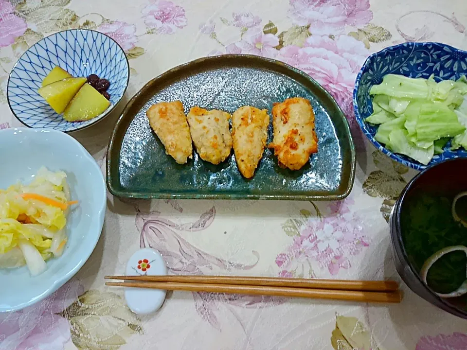 Snapdishの料理写真:ささみのフリッター😱チョレギ風サラダ😄さつま芋のバター煮😊ラーパーツァイ|たえさん