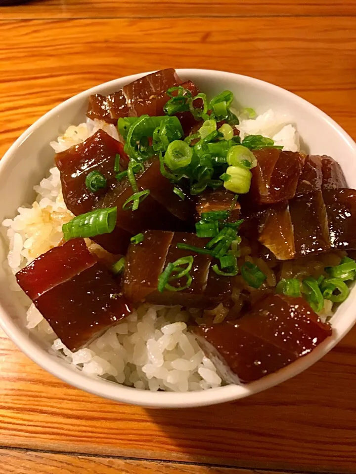 鮪漬け丼|Atsunobu Kuboさん