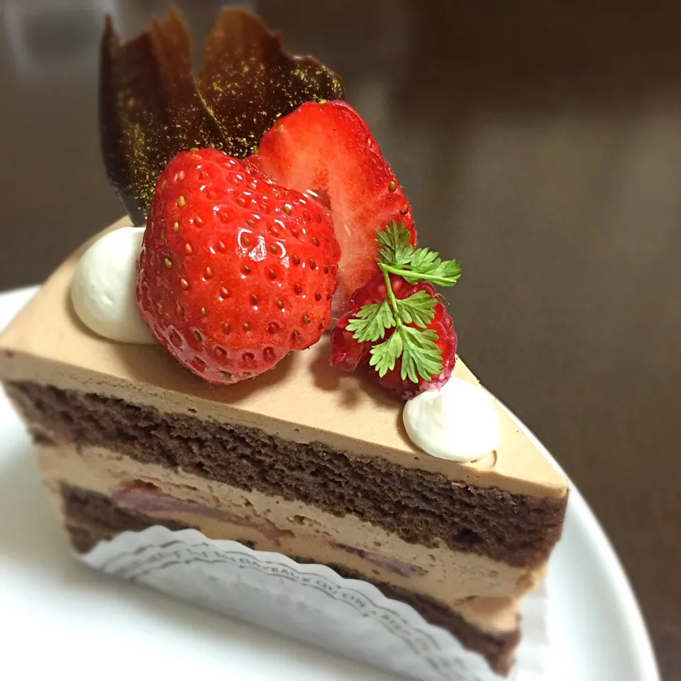 Snapdishの料理写真:生チョコショートケーキ|chobicmさん