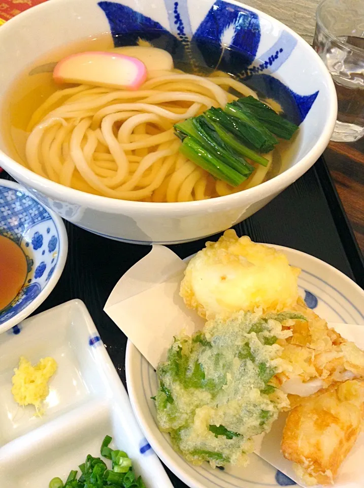 ちく玉うどん（かけ冷）@手打饂飩 寿庵（北区本郷町）|Kazuya Miyukiさん