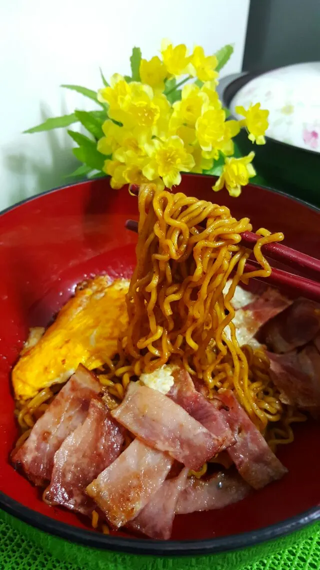 Indomie Goreng Rasa Letup Letup Dorrrr 😄|Chef.on.trainingさん