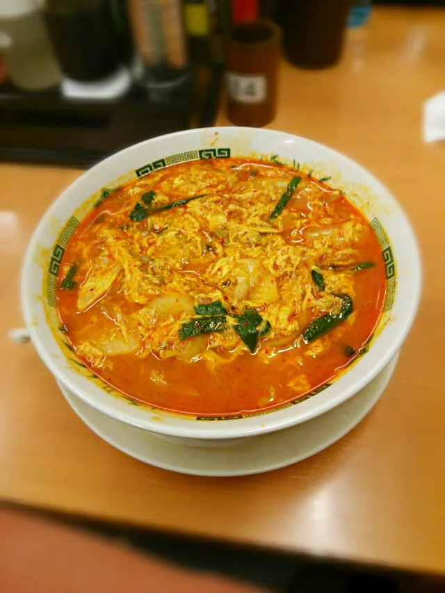 Snapdishの料理写真:チゲ味噌ラーメン|よちやまさん