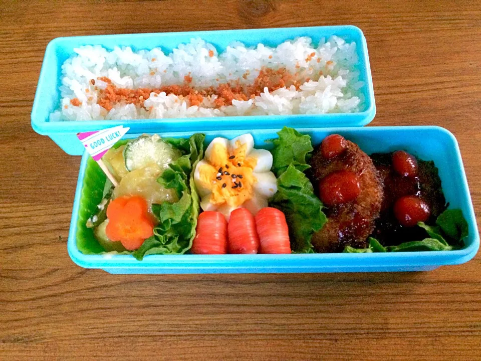 2/24 メンチカツ弁当🍱|カタツムリさん