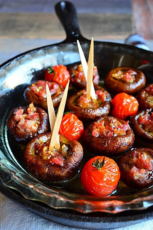 スペインバルで食べた味を超簡単アレンジ再現　生ハムとマッシュルームのホットタパス　#元バーテンダーの家バルレシピ　#TAPAS　#PINCHOS|青山金魚さん