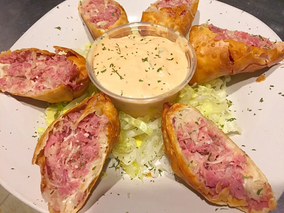 Corned Beef Eggrolls|Chef Ampさん