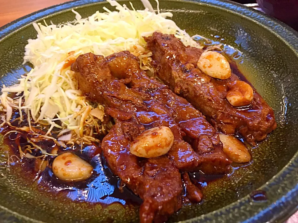 人生初トンテキ🐷しかし、思いのほかまともな時間にお昼ご飯を食せた＝朝の蕎麦の分が脂身になったのですわ😢|にゃあ（芸名）さん