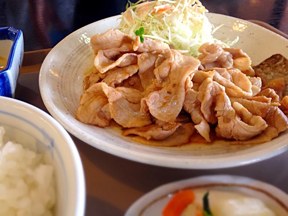 昼ごはん 豚の柚子醤油焼き|ぽんたさん