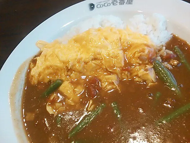 Snapdishの料理写真:スクランブルエッグと野菜のカレー|じゅんこさん