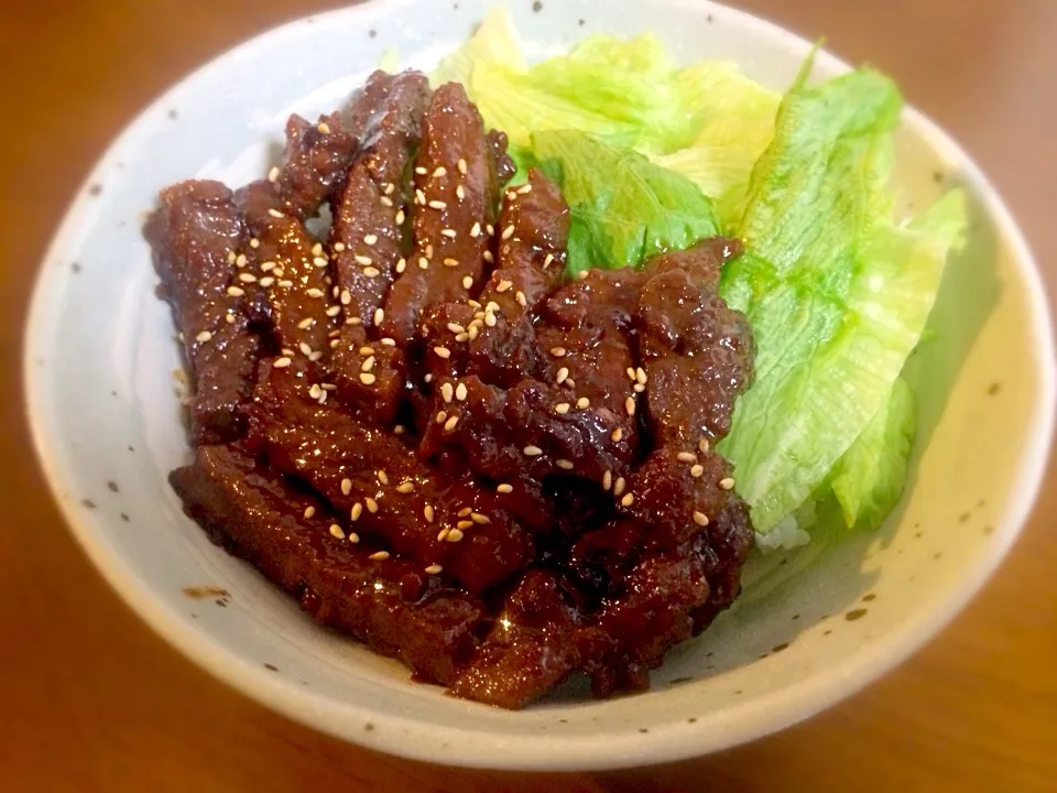 牛ハラミ丼|スヌンピさん