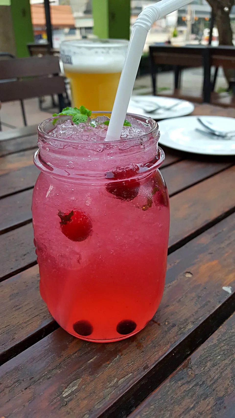 Snapdishの料理写真:mix berry vodka soda|pae955さん