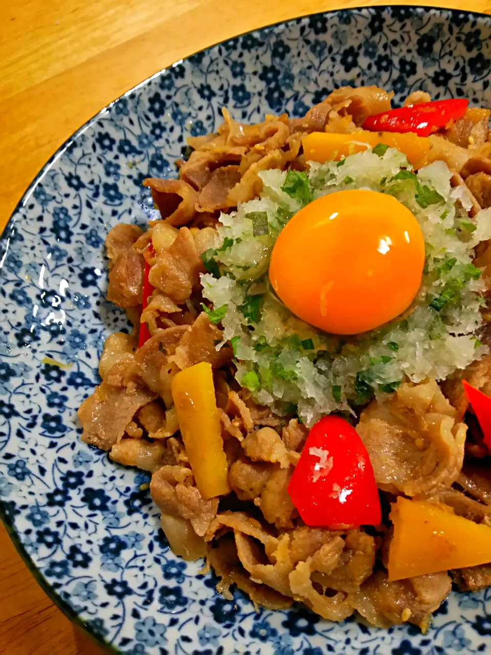 豚肉のスタミナおろし丼|徳之島トトロンヌさん