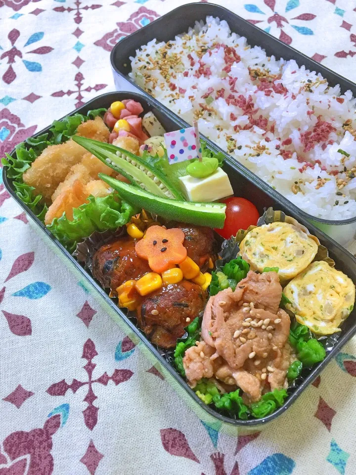 Snapdishの料理写真:高校生息子のお弁当 ♪|キラりんさん