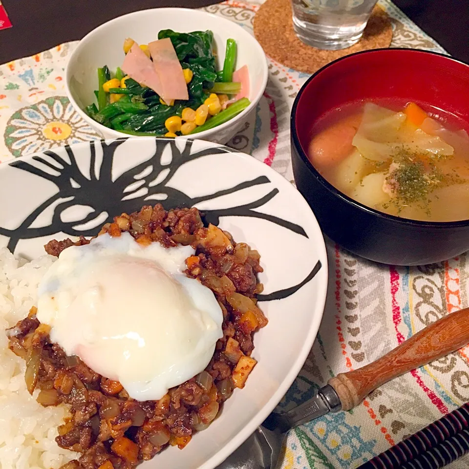 Snapdishの料理写真:キーマカレー/ポトフ/ほうれん草とコーンのサラダ|ゆきてぃさん