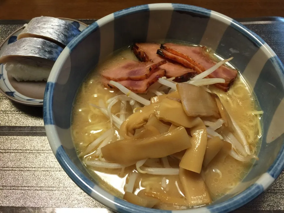 鶏白湯ラーメン|愛ペガさん