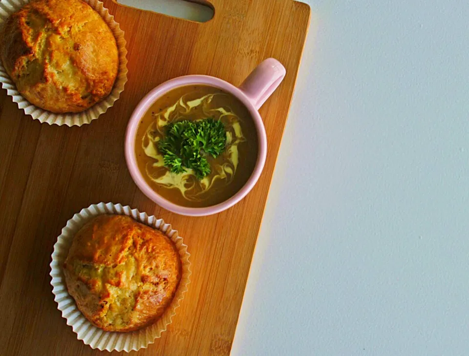 Snapdishの料理写真:Irish soda bread with potato soup|김지희さん