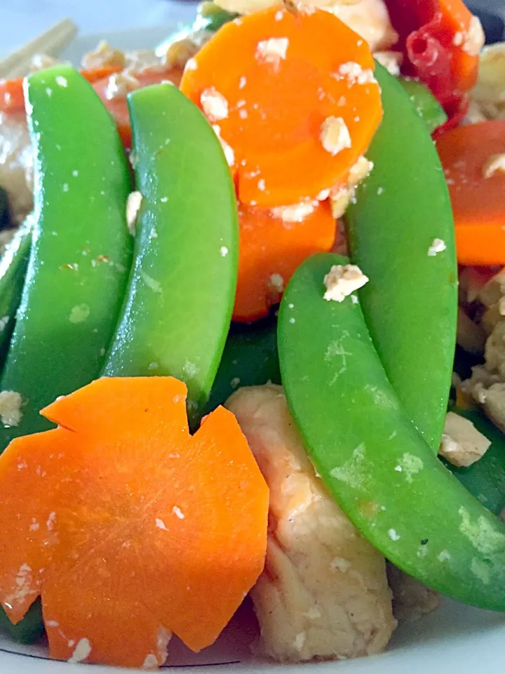 Stir-fry Veg with traditional tofu & chicken 🐔|Tari's Kitchenさん