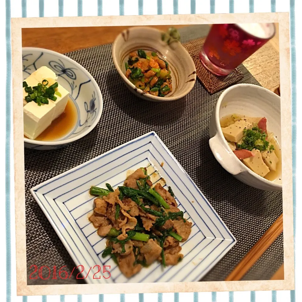 豚肉と春菊のおかか炒め
高野豆腐とキャベツのコンソメスープ煮
小松菜キムチ納豆
冷奴|𓇼 Ⓢ Ⓗ Ⓘ Ⓝ Ⓞ Ⓑ Ⓤ 𓇼さん