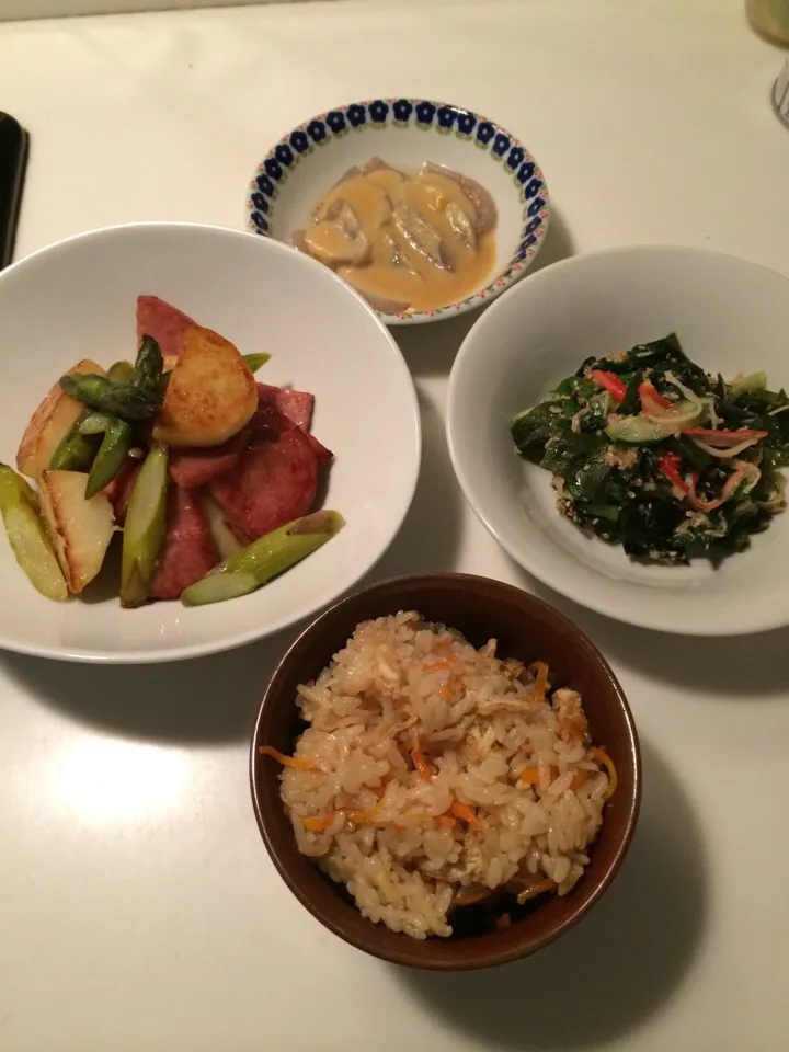 生姜ご飯・ほうれん草ワカメ胡瓜ツナサラダ・ジャガイモアスパラハム炒め・酢味噌蒟蒻|甲斐千春さん