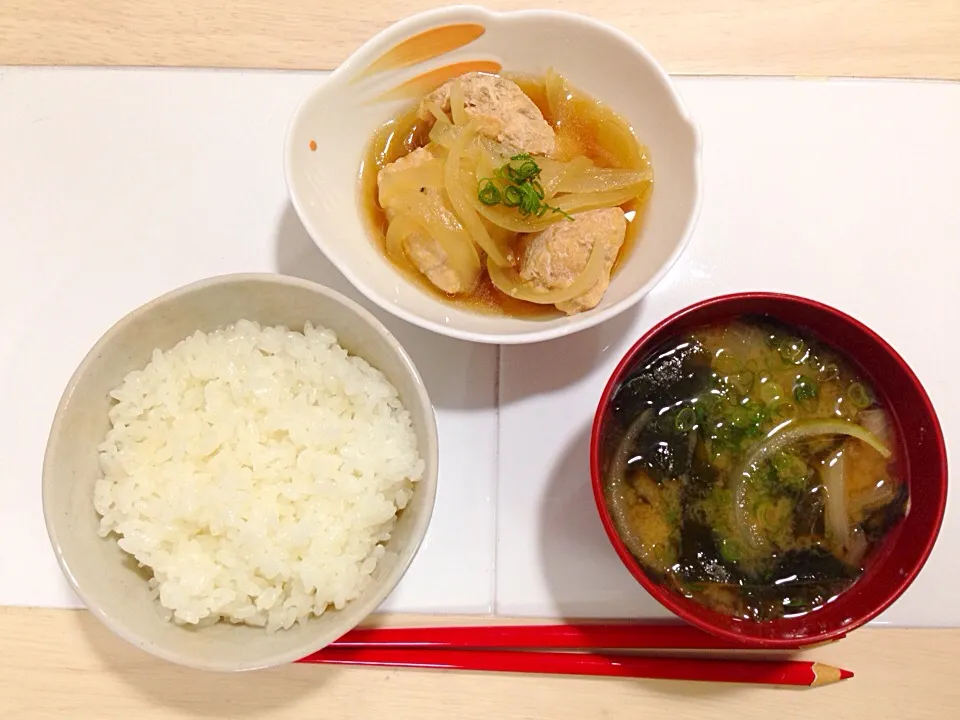 とり肉と玉ねぎの煮物|みすずさん