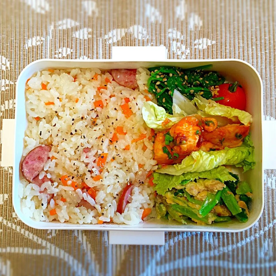 今日の旦那さまお弁当(◍•ᴗ•◍)
炊き込みピラフおべん〜|あさこさん