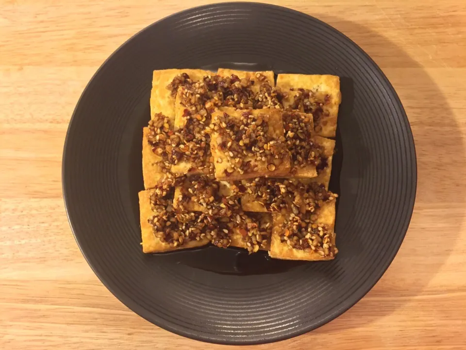 Pan fried tofu with spicy sauce|Anne Willさん