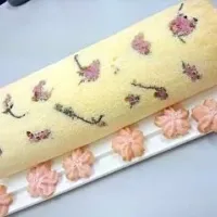 桜ロールケーキと桜クッキー|ノエルさん