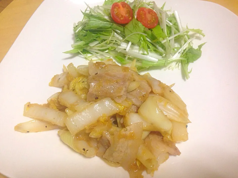 Snapdishの料理写真:豚肉と白菜の生姜焼き|harumisanさん