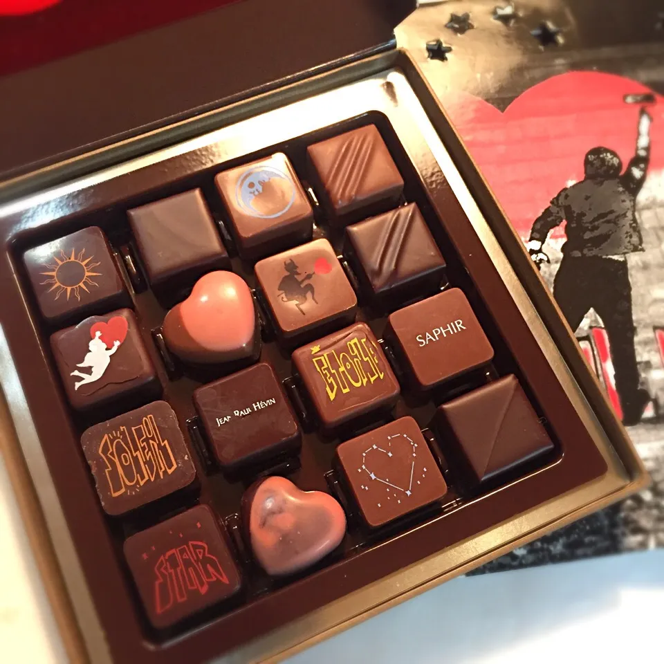 JPH Boîte 16 chocolats Street-Art|cakeさん